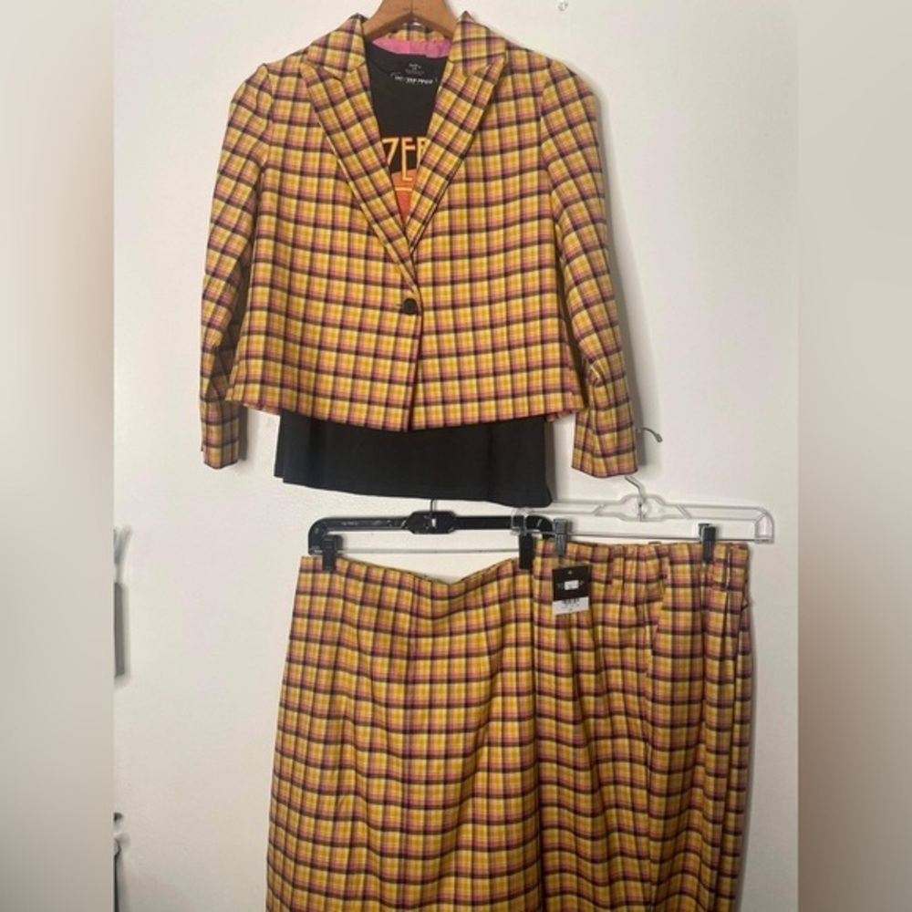 NWT Top shop, academia blazer, trousers‎ and skirt, suit set, size small